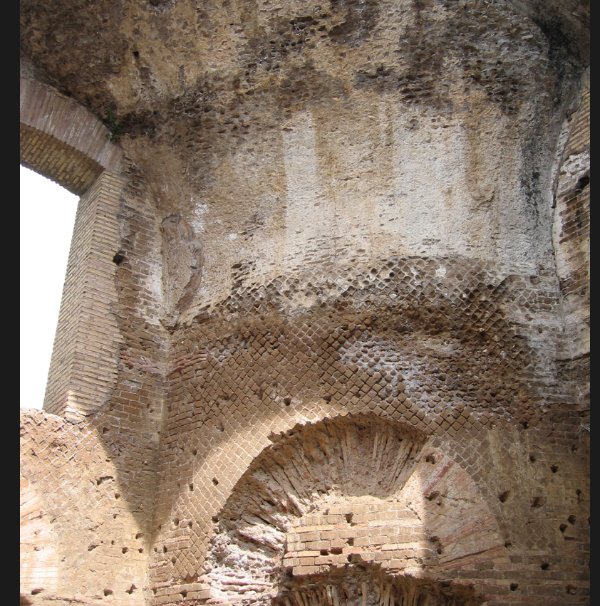 36 PT - FOTO sala ottagona curva.png