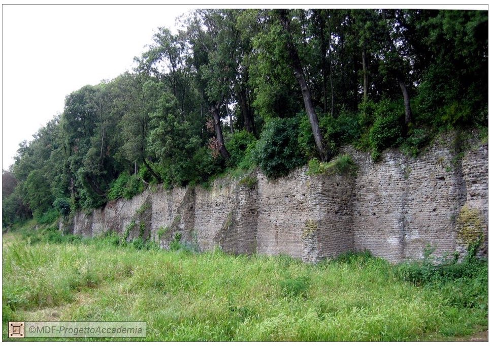 FIG. 9 ARCHIT IMMAGINE  png MURA PALESTRA.jpg